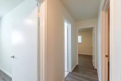 9646 Springview Lane, Houston, TX 77080 - Photo 14