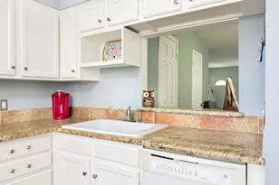 926 Rutland St, Houston, TX 77008 - Photo 8