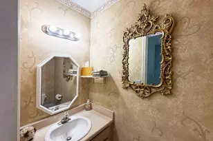 926 Rutland St, Houston, TX 77008 - Photo 10