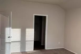 312 Comal Dr, Huntsville, TX 77340 - Photo 22