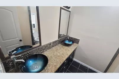 2717 Nichols Avenue, Bay City, TX 77414 - Photo 18