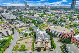 2008 Helena St, Houston, TX 77002 - Photo 36