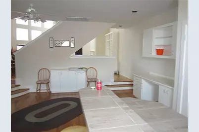 9801 Cynthia Ann Court, Houston, TX 77025 - Photo 6