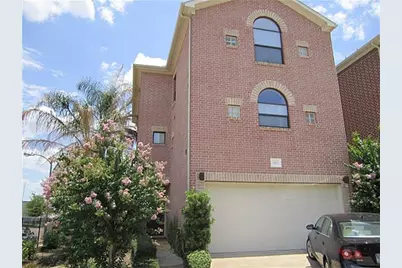 9801 Cynthia Ann Court, Houston, TX 77025 - Photo 1