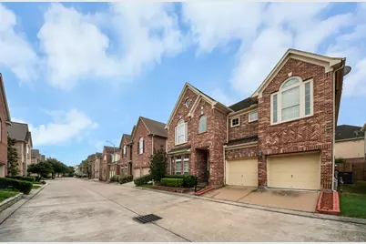 3531 Urban Woods Trail, Houston, TX 77008 - Photo 8