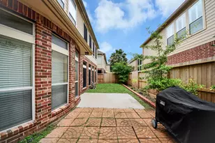3531 Urban Woods Trail, Houston, TX 77008 - Photo 12