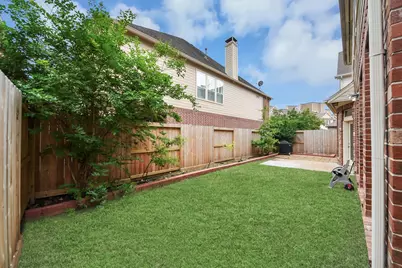 3531 Urban Woods Trail, Houston, TX 77008 - Photo 10