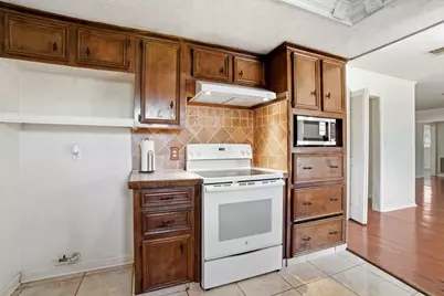 1105 Northpine Drive, Conroe, TX 77301 - Photo 14