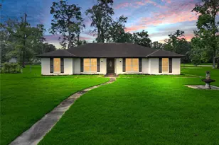 13595 Leaning Oaks Dr, Beaumont, TX 77713 - Photo 1