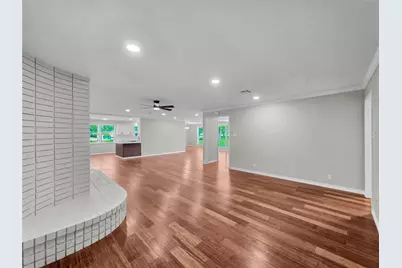 13595 Leaning Oaks Drive, Beaumont, TX 77713 - Photo 18