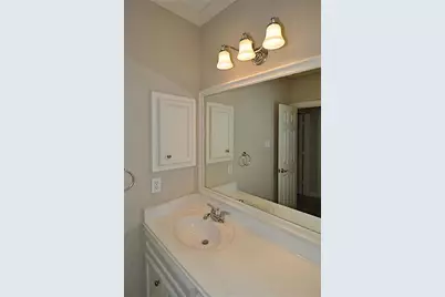 6215 Sutherland Square, Houston, TX 77081 - Photo 4