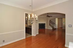 6215 Sutherland Square, Houston, TX 77081 - Photo 10