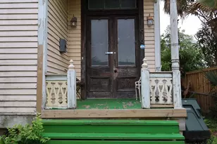 919 Winnie St, Galveston, TX 77550 - Photo 4