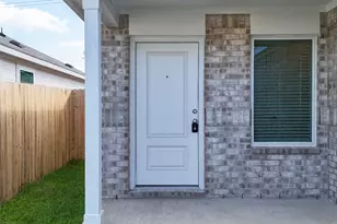 21210 Newberry Grv Ln, Humble, TX 77338 - Photo 2