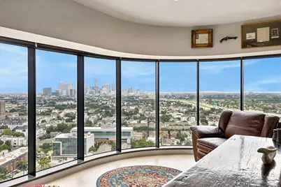 1701 Hermann Drive #22CE, Houston, TX 77019 - Photo 4