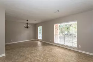 7403 Tall Pines Dr, Houston, TX 77088 - Photo 10