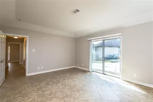 7403 Tall Pines Dr, Houston, TX 77088 - Photo 12