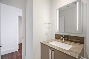 1701 Hermann Dr, Houston, TX 77004 - Photo 24