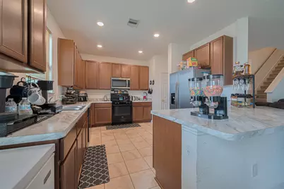 602 Willow Briar Drive, Houston, TX 77090 - Photo 14