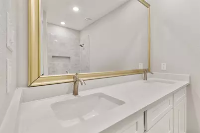 206 S Brownell Street, La Porte, TX 77571 - Photo 12