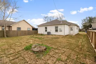 206 S Brownell St, La Porte, TX 77571 - Photo 16