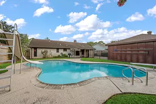 8834 Sandstone St, Houston, TX 77036 - Photo 26