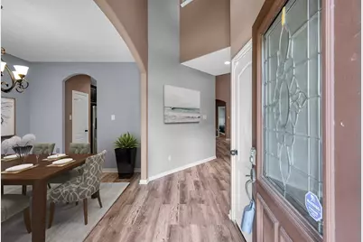 6707 Hunters Creek Lane, Baytown, TX 77521 - Photo 4