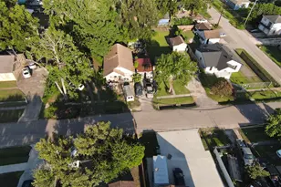541 Zoe St, Houston, TX 77020 - Photo 2
