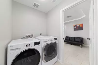 617 Frisco Street, Houston, TX 77022 - Photo 12