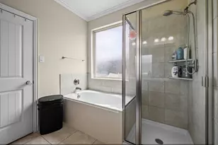 2245 Maple Point Dr N, Conroe, TX 77301 - Photo 10