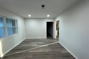 2406 Lynn Dr, Pearland, TX 77581 - Photo 12