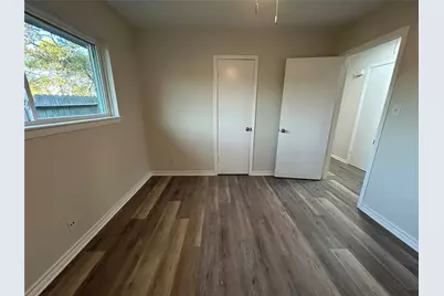 2406 Lynn Drive, Pearland, TX 77581 - Photo 14