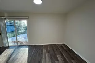 2406 Lynn Dr, Pearland, TX 77581 - Photo 8