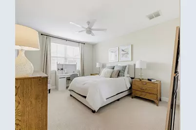 8418 Oak Leaf Point Drive, Houston, TX 77055 - Photo 12