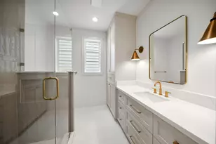 2217 Sul Ross St, Houston, TX 77098 - Photo 18