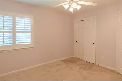 111 Regan Mead Court, The Woodlands, TX 77382 - Photo 18