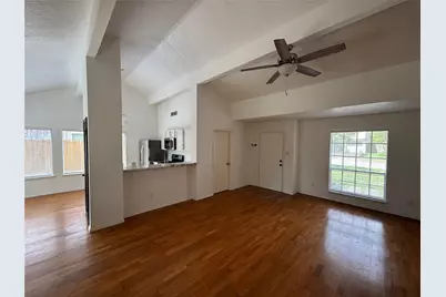 3022 Becket, Pearland, TX 77584 - Photo 4