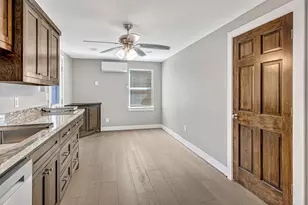 430 N Hutcheson St, Houston, TX 77003 - Photo 4