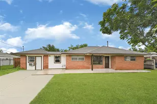 1407 Avenue I, Houston, TX 77587 - Photo 1