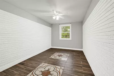1407 Avenue I, Houston, TX 77587 - Photo 16