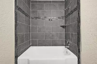 1407 Avenue I, Houston, TX 77587 - Photo 10