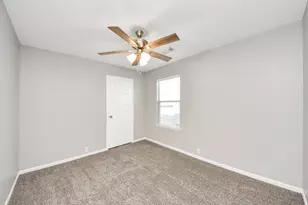 2822 Sandberry Dr, Kingwood, TX 77345 - Photo 14