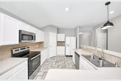 2822 Sandberry Drive, Kingwood, TX 77345 - Photo 6