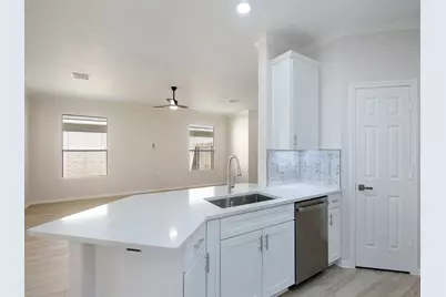 199 W Lilac Ridge Place, Conroe, TX 77384 - Photo 18