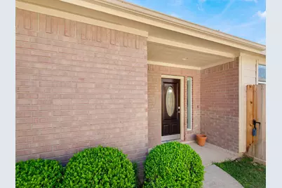 199 W Lilac Ridge Place, Conroe, TX 77384 - Photo 4