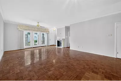 360 Wilcrest Drive #360, Houston, TX 77042 - Photo 6