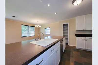 1430 Cheshire Lane, Houston, TX 77018 - Photo 6