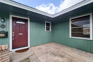 1430 Cheshire Ln, Houston, TX 77018 - Photo 2