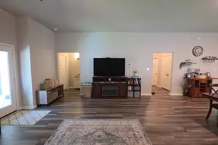 14372 N Summerchase Cir, Willis, TX 77318 - Photo 8