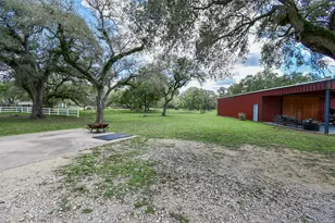 4427 Co Rd 382, Louise, TX 77455 - Photo 42